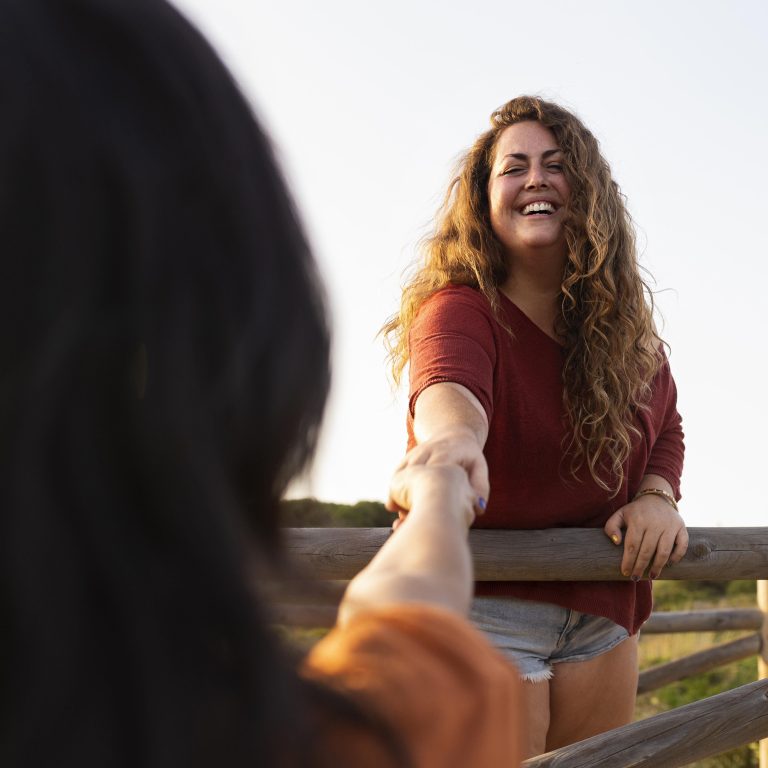 Femme qui prend confiance en elle.